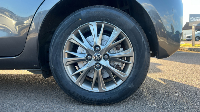 Toyota Yaris 1.5 Hybrid Icon 5dr CVT Hybrid Hatchback